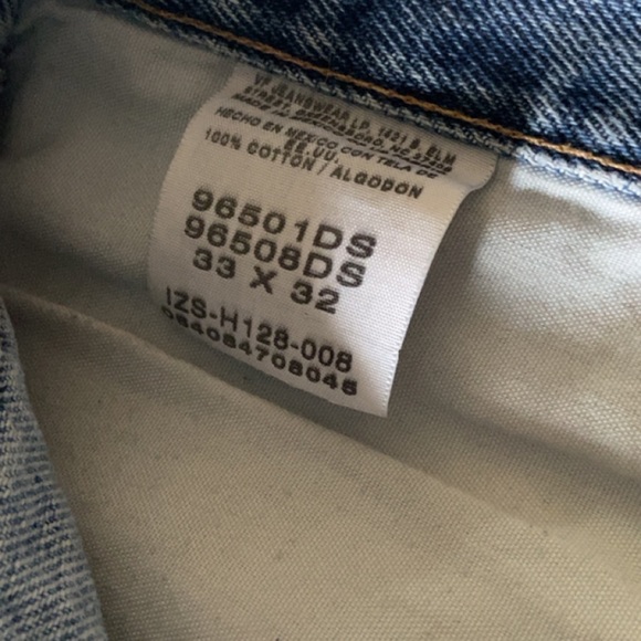 Wrangler distressed shorts - Picture 4 of 4